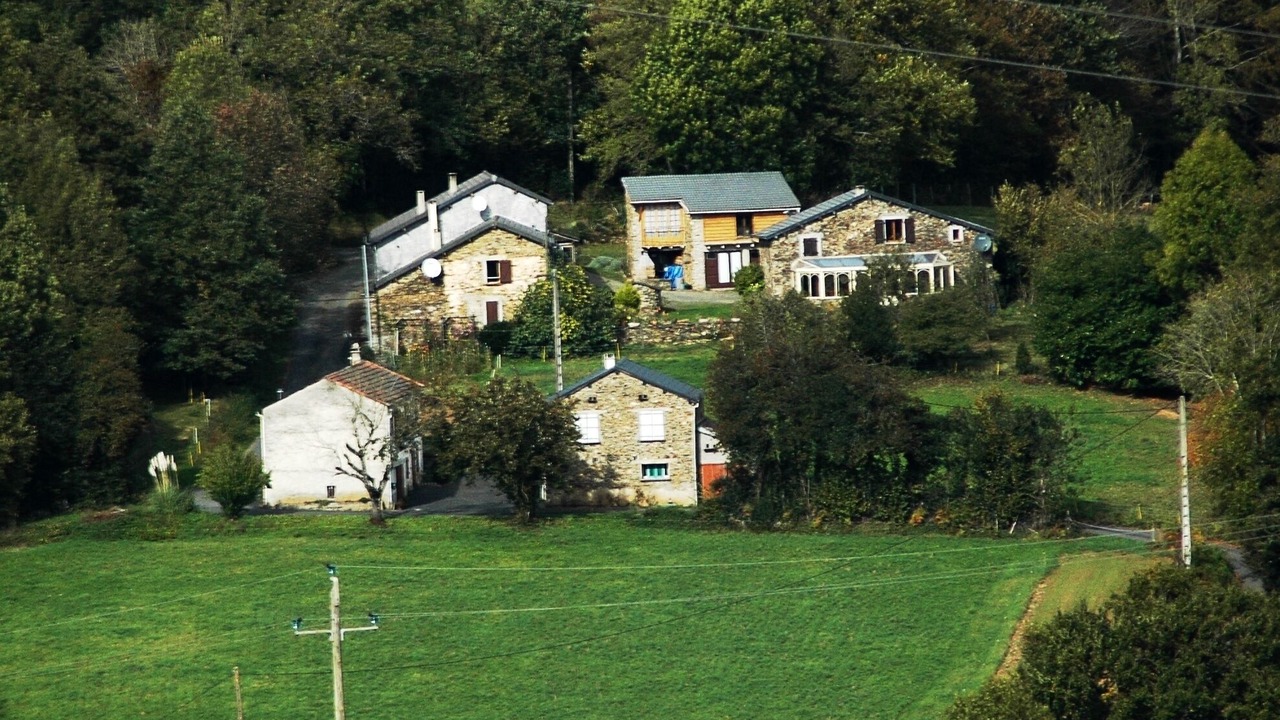 Photo of Outdoor in Saint-Pierre-de-Trivisy
