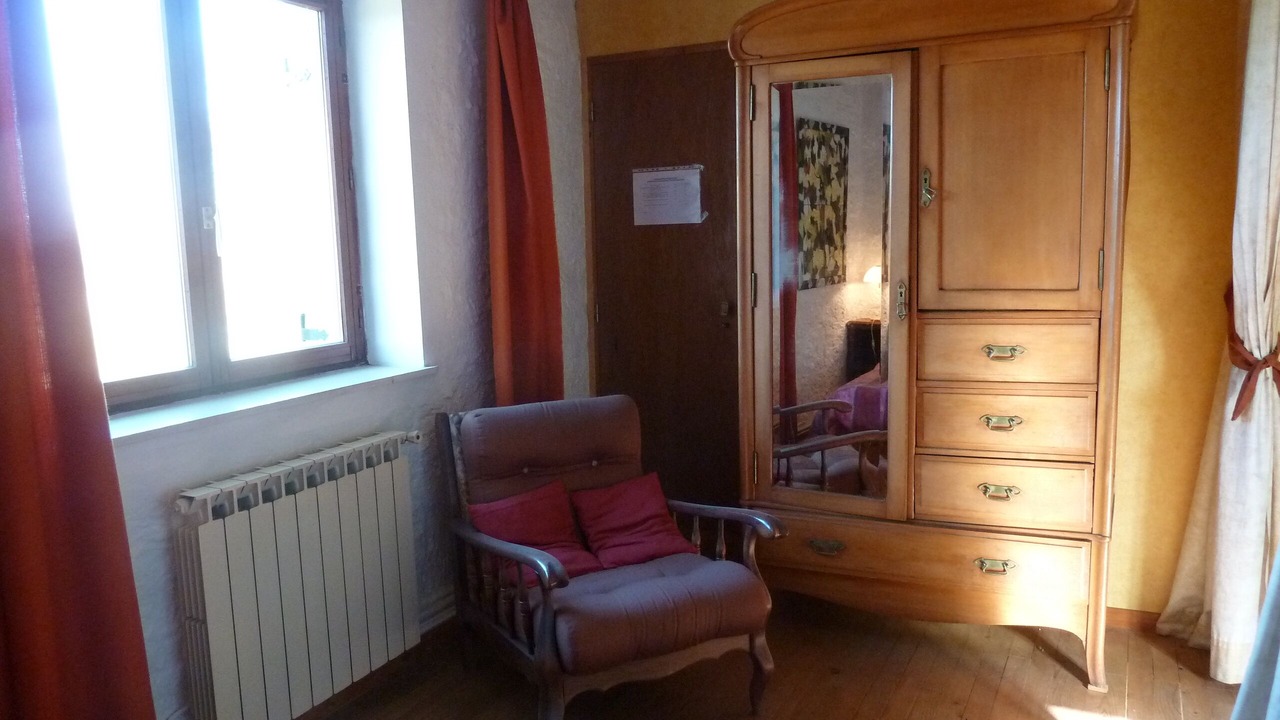 Photo of Bedroom in Chaumousey
