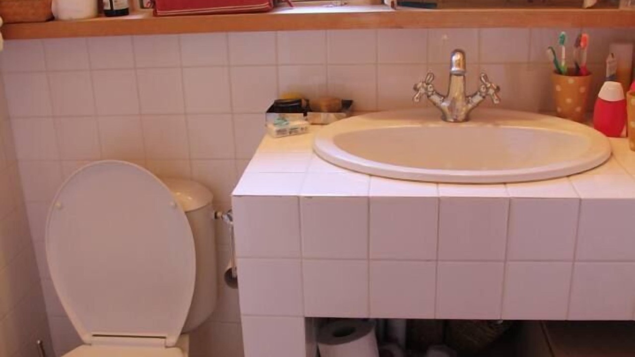 Photo of Bathroom in Morville-sur-Andelle