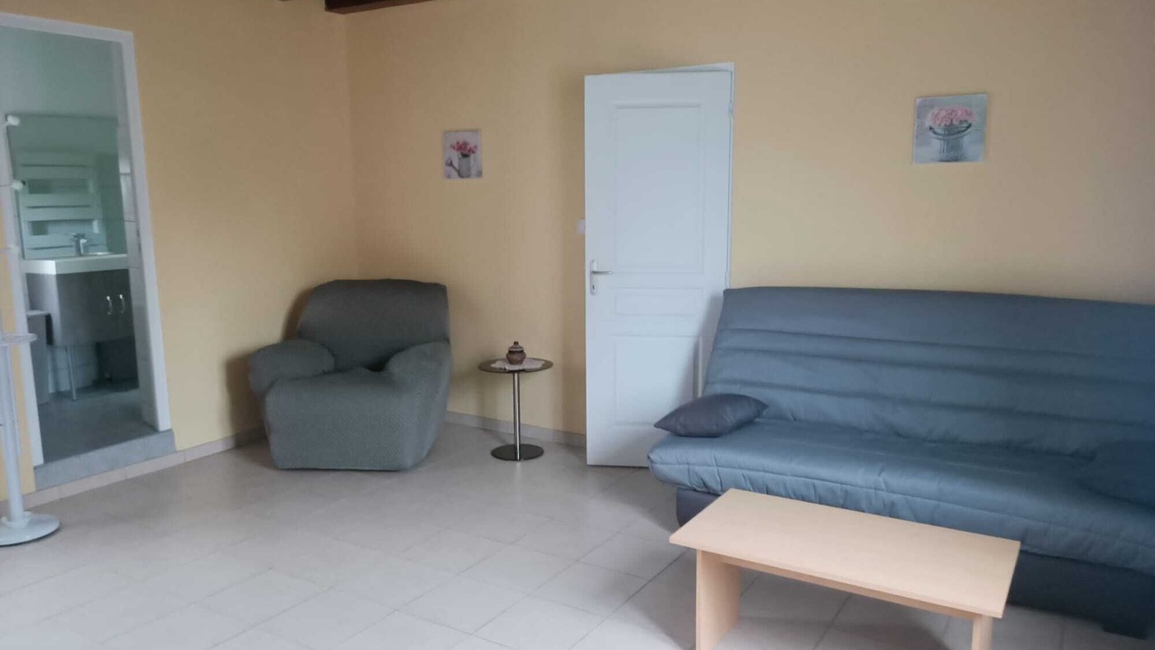 Photo of Livingroom in Routhiauville