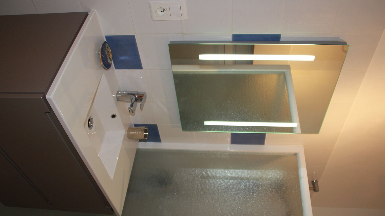 Photo of Bathroom in Canny-sur-Matz