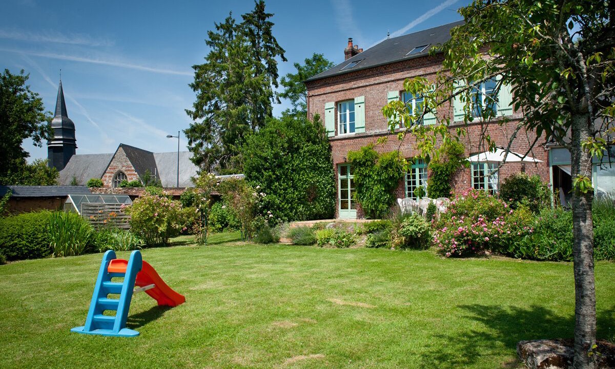 Photo of Outdoor in Morgny