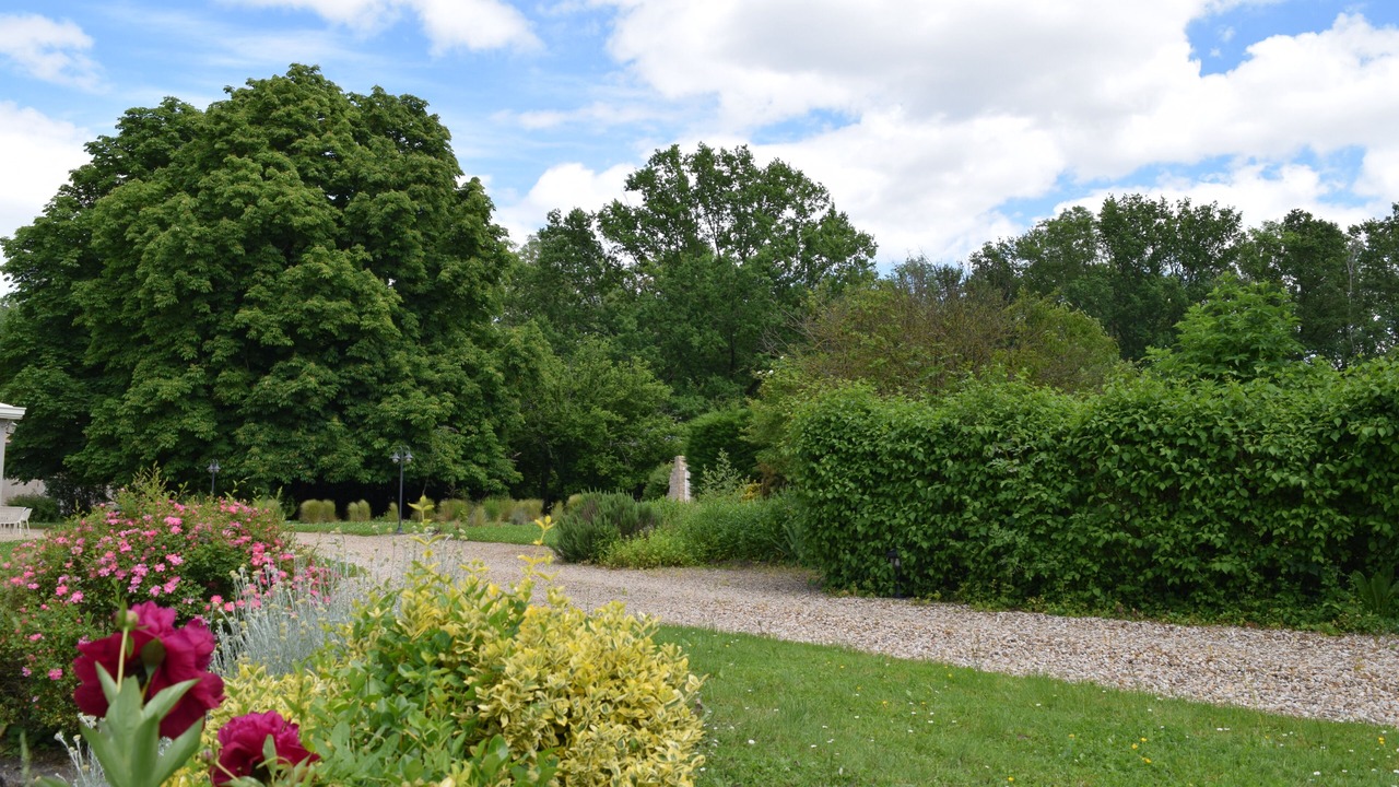 Photo of Outdoor in Meursanges