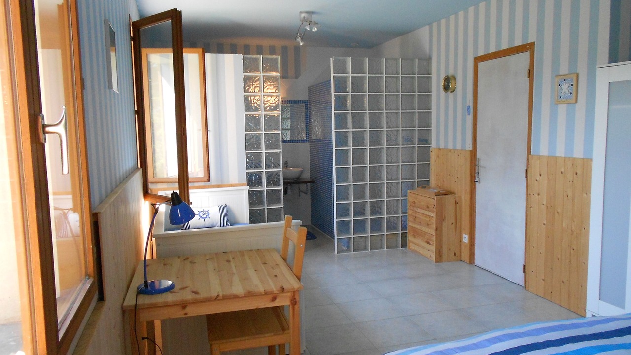 Photo of Bedroom in Grospierres