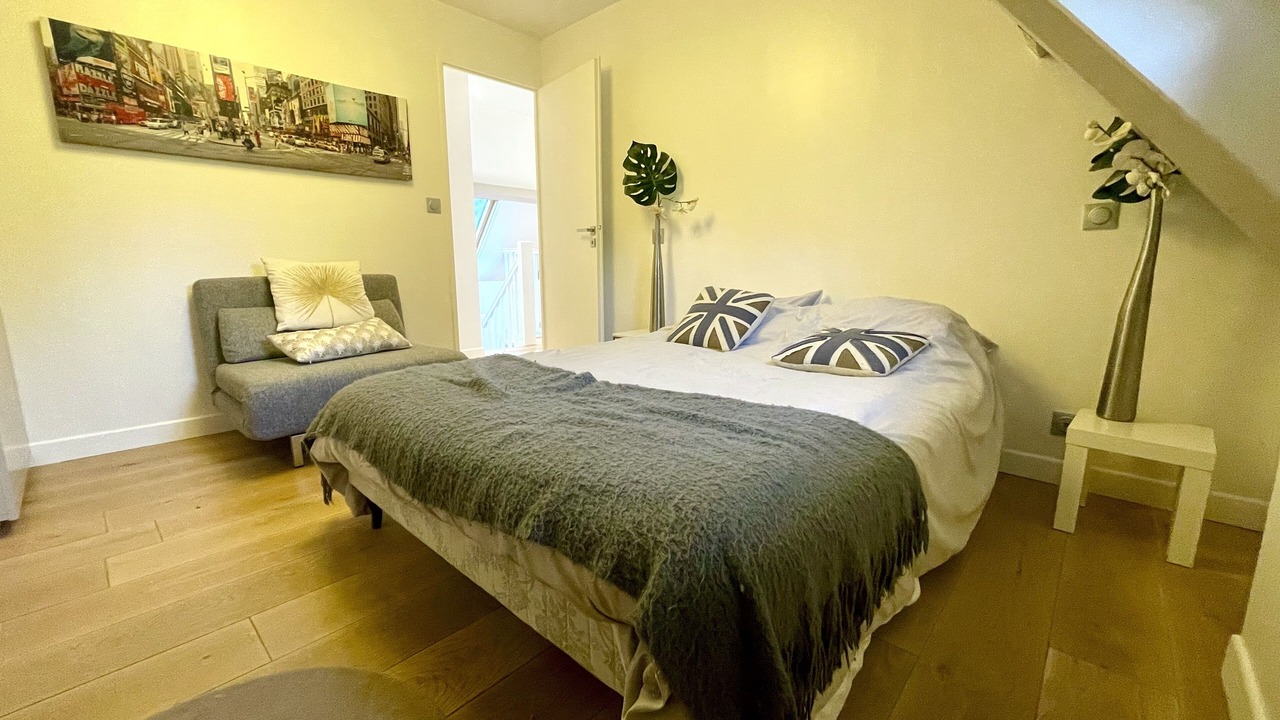 Photo of Bedroom in Tourgeville