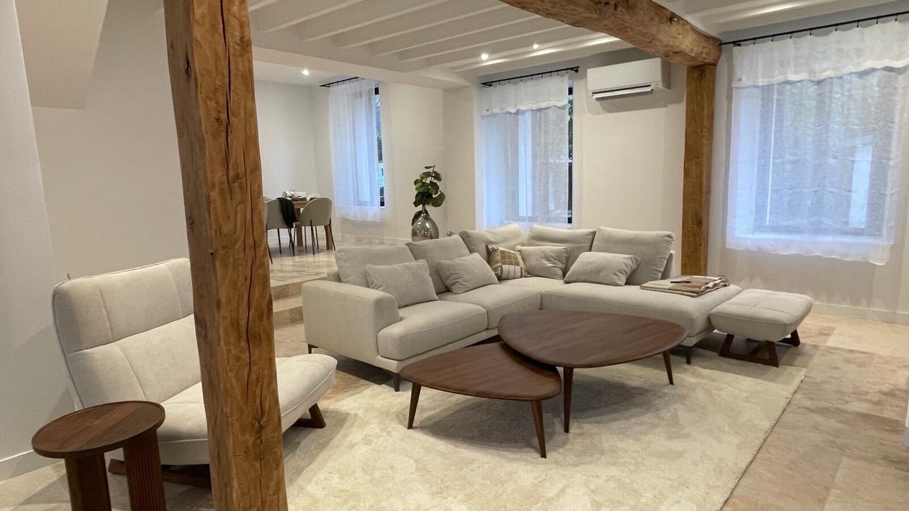 Photo of Livingroom in Bourdonne