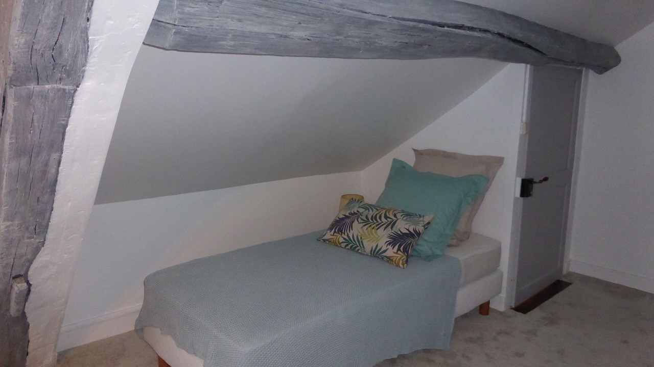 Photo of Bedroom in Neuville-aux-Bois