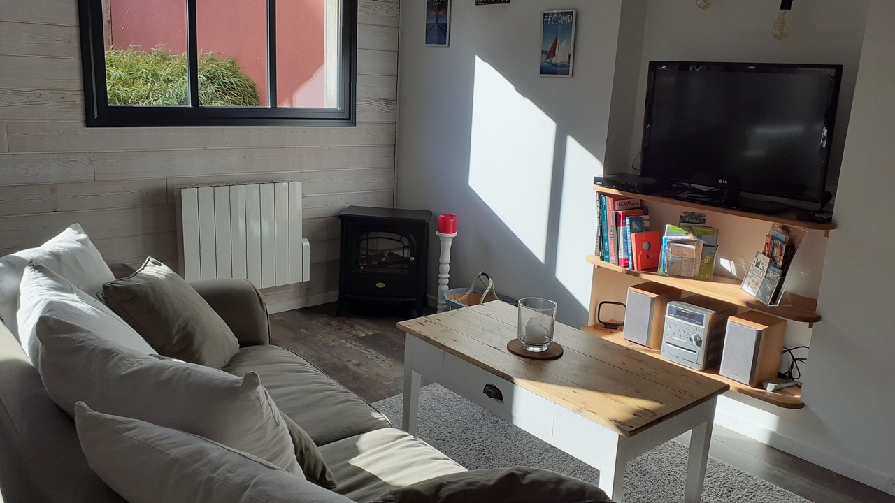 Photo of Livingroom in Fecamp