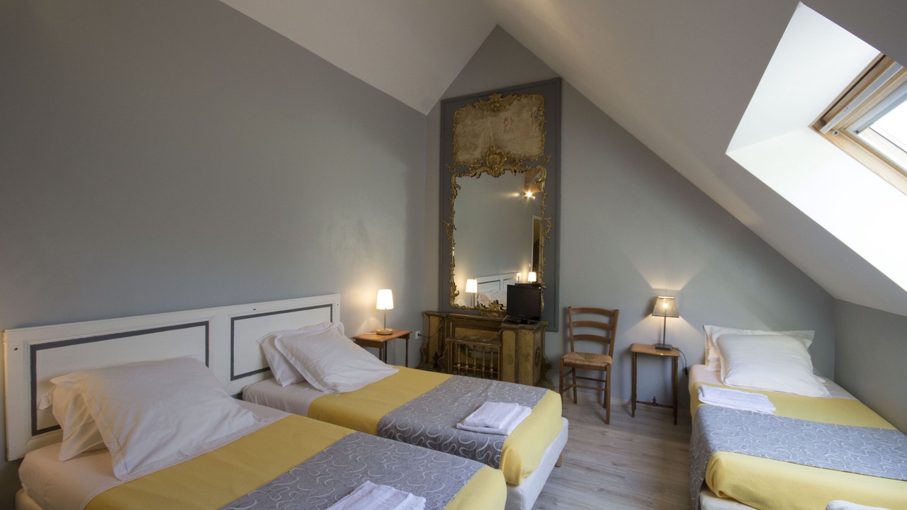 Photo of Bedroom in Saint-Eloi-de-Fourques