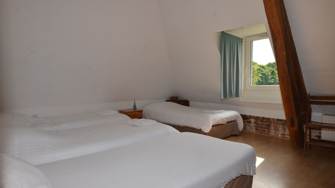Photo of Bedroom in Saint-Eloi-de-Fourques