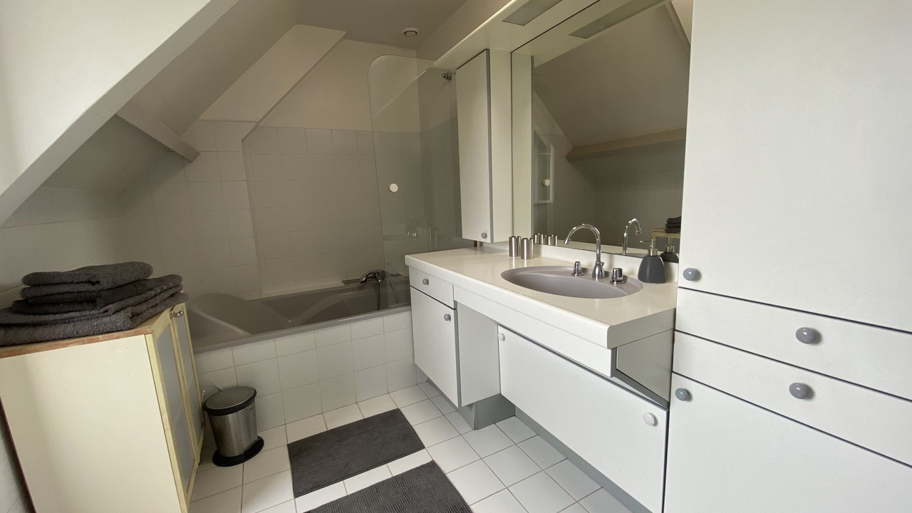 Photo of Bathroom in Bougival