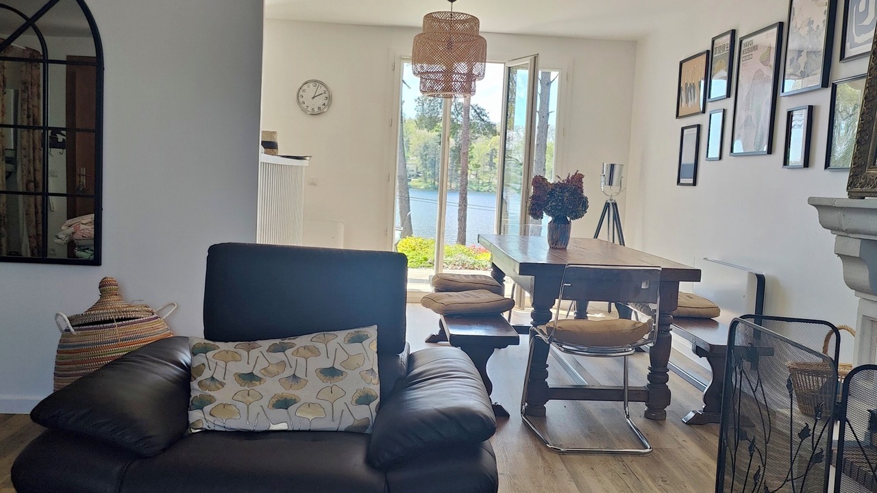 Photo of Livingroom in Montsauche-les-Settons