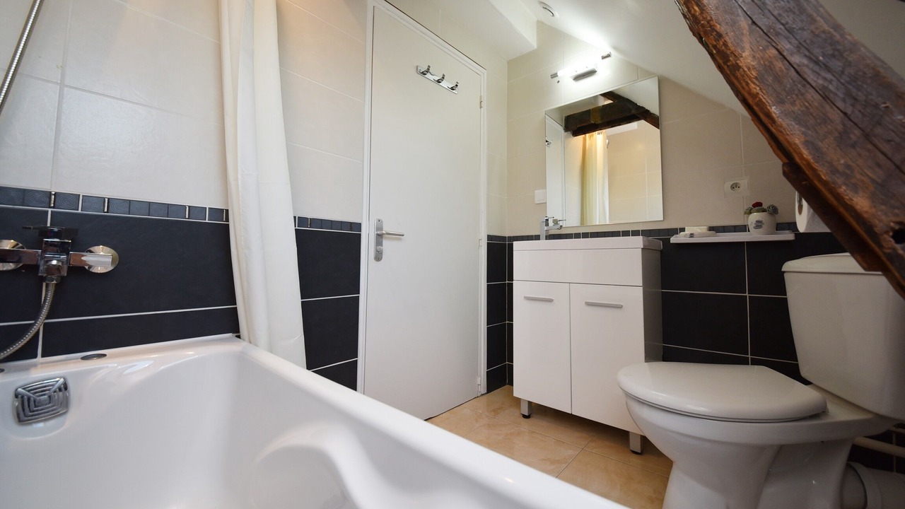Photo of Bathroom in Laon