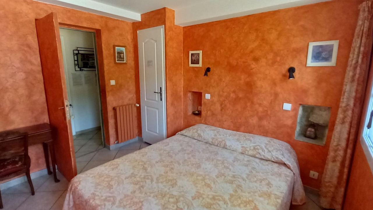 Photo of Bedroom in Roffey