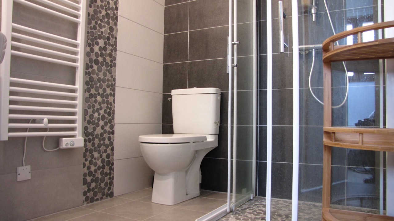 Photo of Bathroom in Saint-Etienne-de-Fontbellon