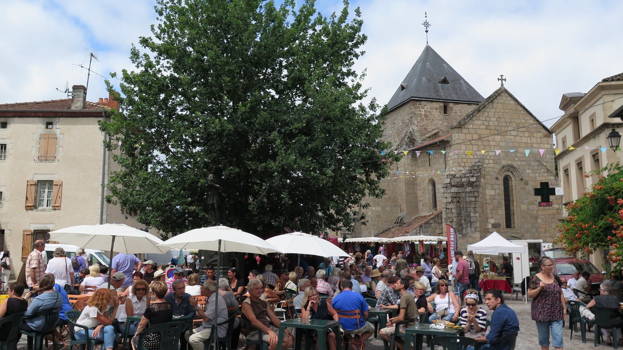 Photo of Outdoor in Bussiere-Poitevine