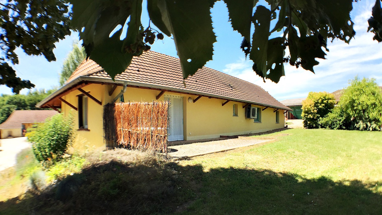 Photo of Outdoor in Flacey-en-Bresse