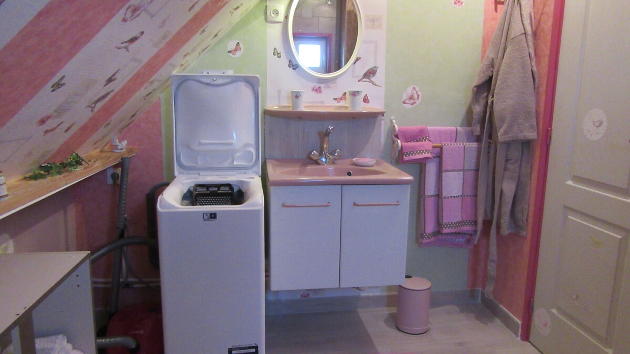 Photo of Bathroom in Douchy-les-Ayette