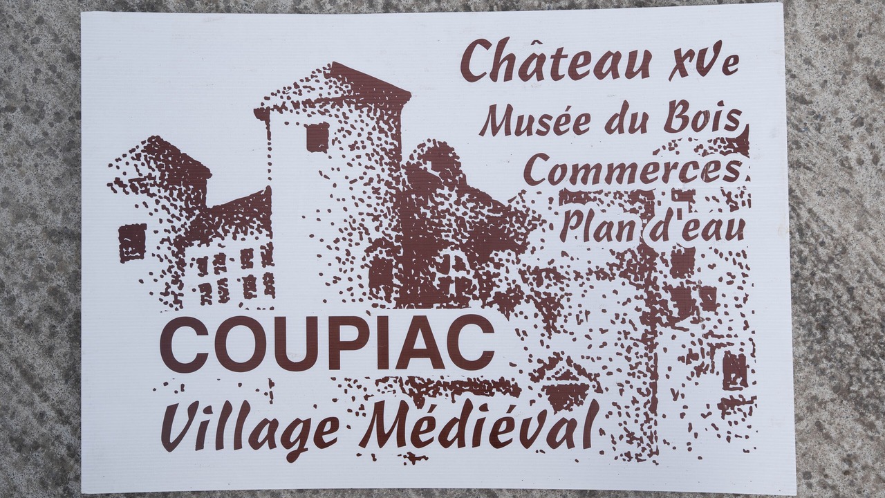 Photo of Others in Coupiac