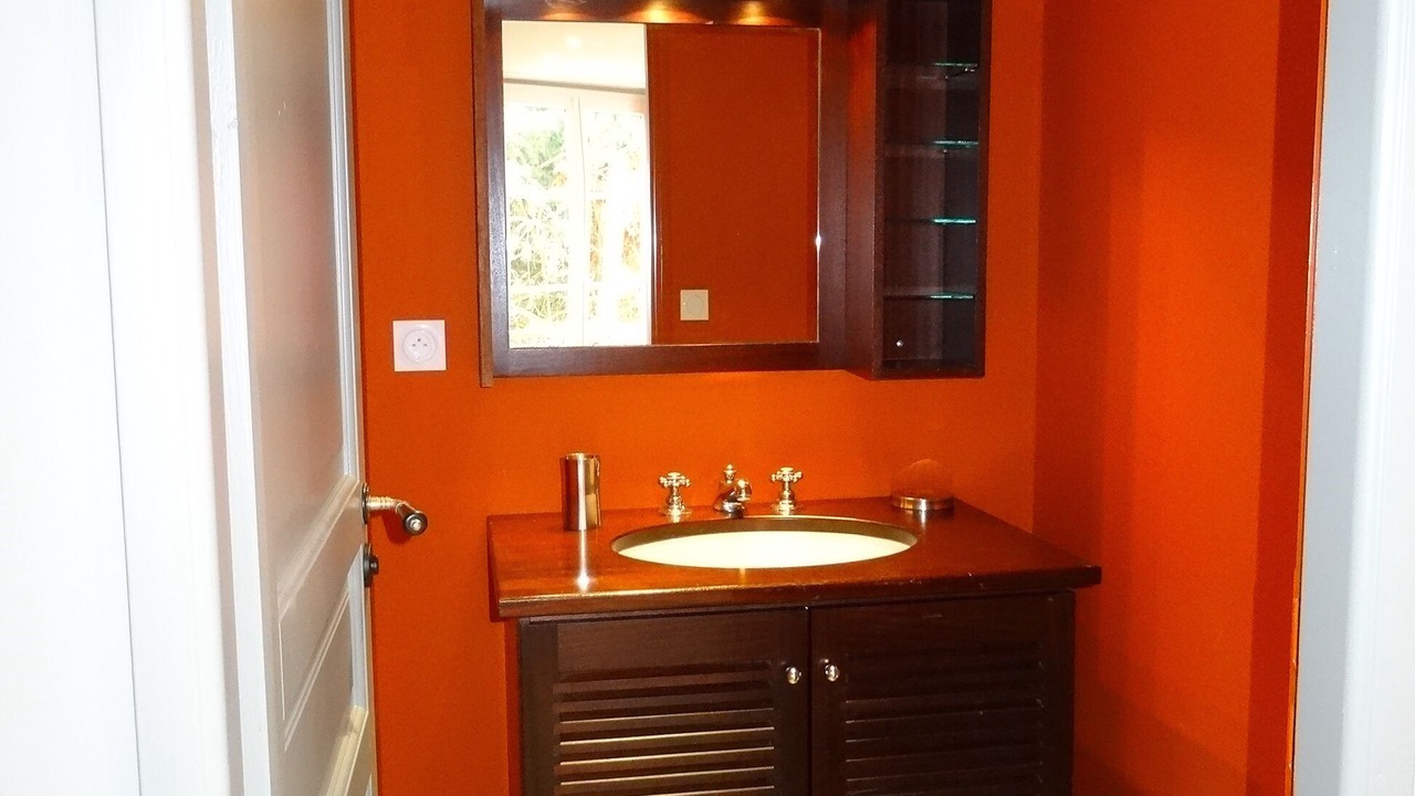 Photo of Bathroom in Chartres