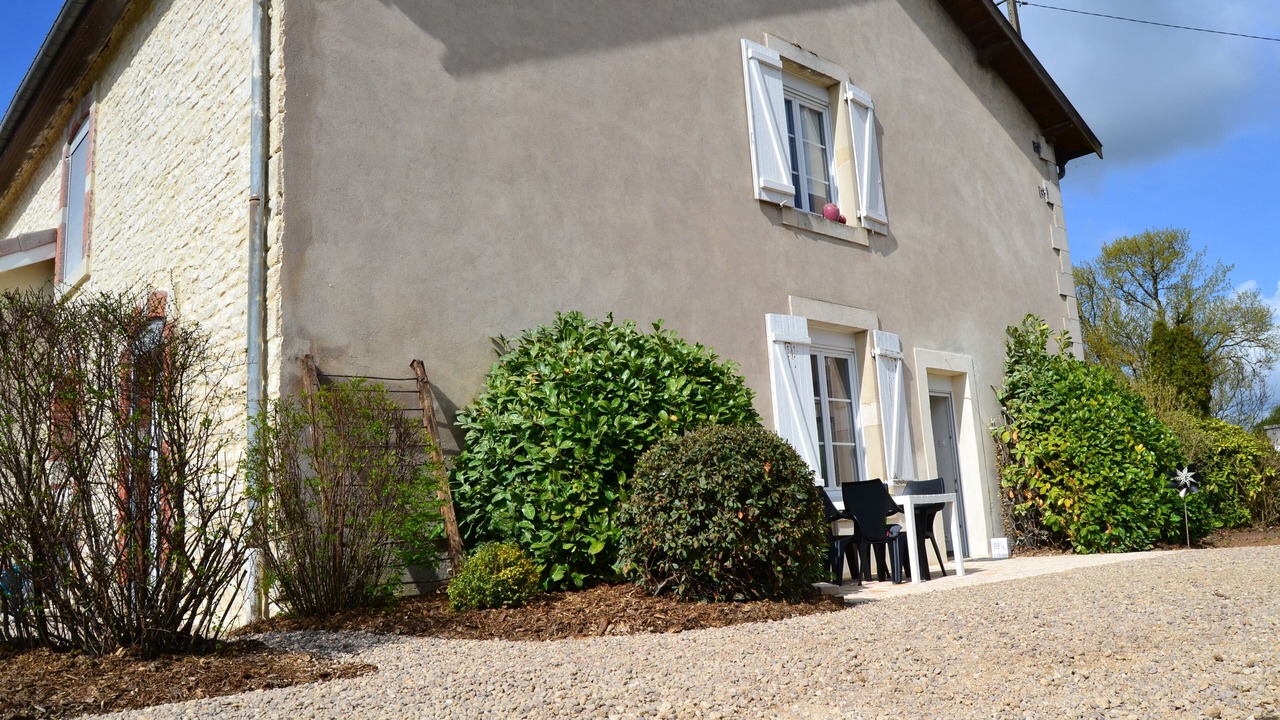 Photo of Outdoor in Lacroix-sur-Meuse