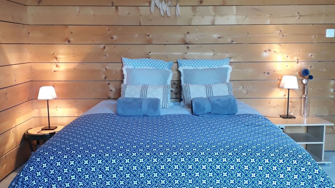 Photo of Bedroom in Lacroix-sur-Meuse