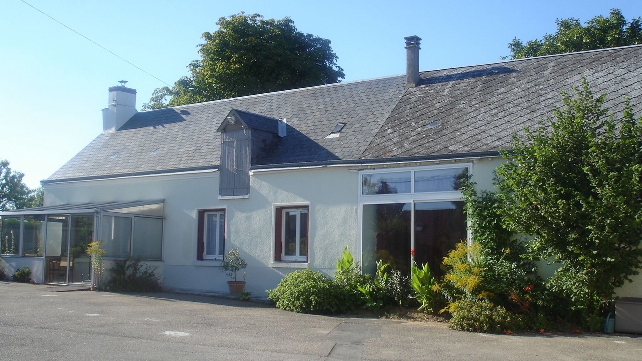 Photo of Outdoor in Attray