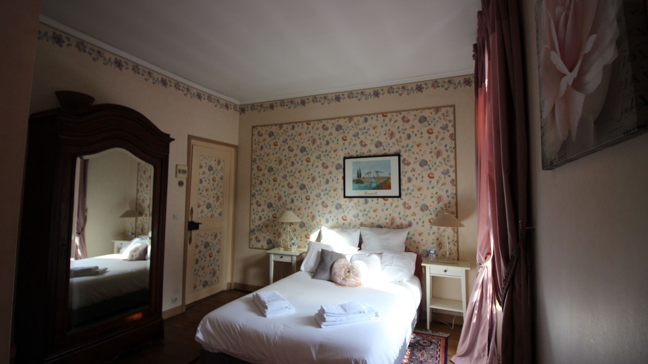 Photo of Bedroom in Plailly