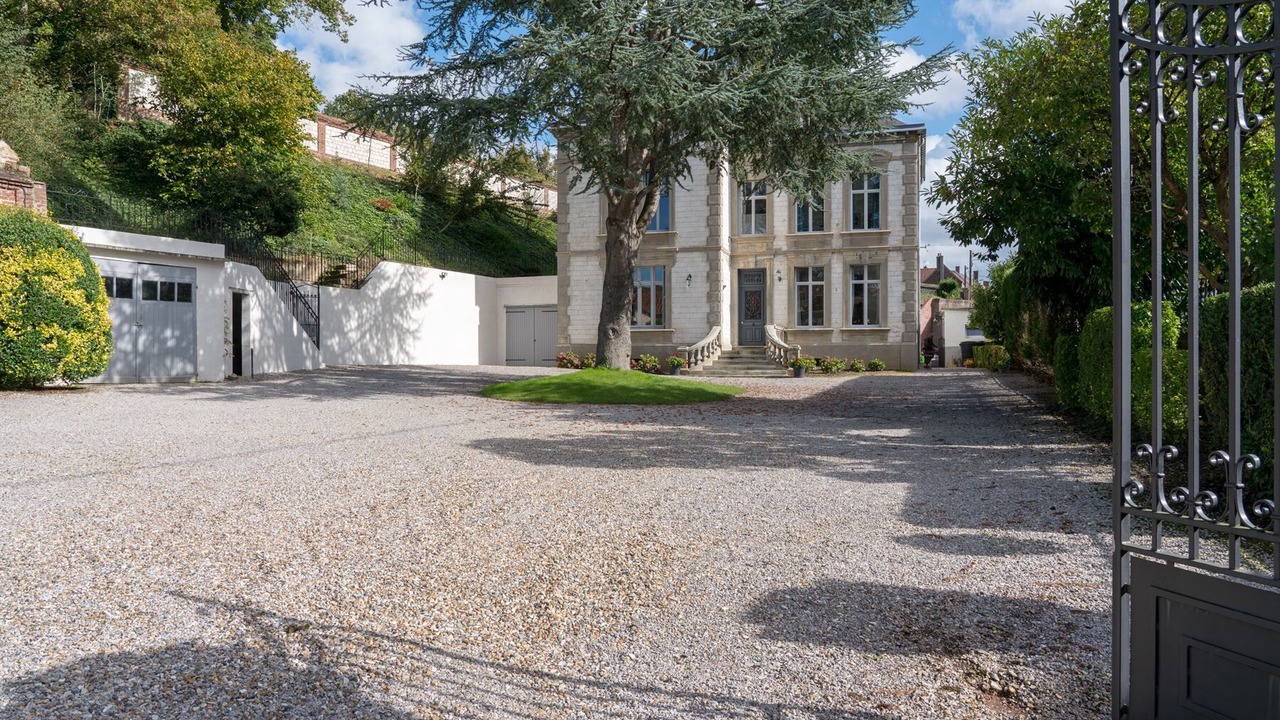 Photo of Outdoor in Neuville-sous-Montreuil