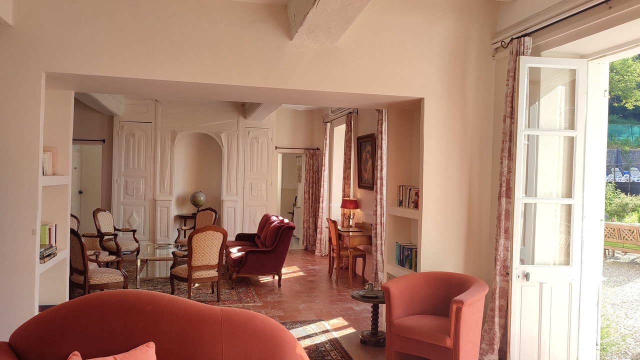 Photo of Livingroom in Roussillon-en-Morvan