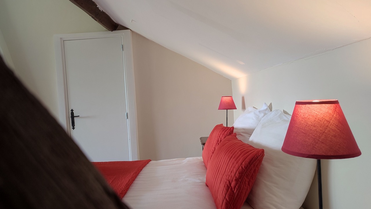 Photo of Bedroom in Roussillon-en-Morvan