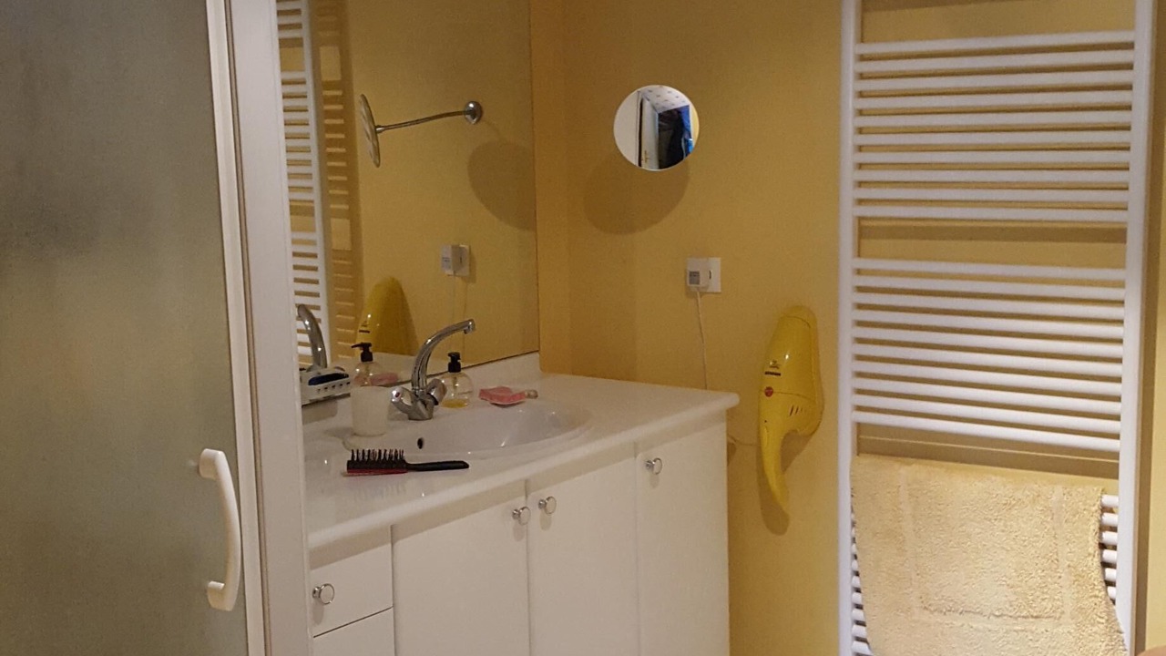 Photo of Bathroom in Aubry-le-Panthou