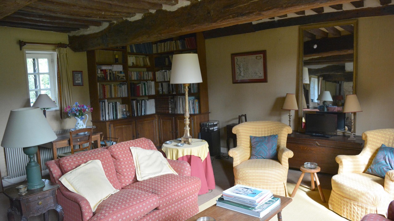 Photo of Bedroom in Manneville-la-Raoult