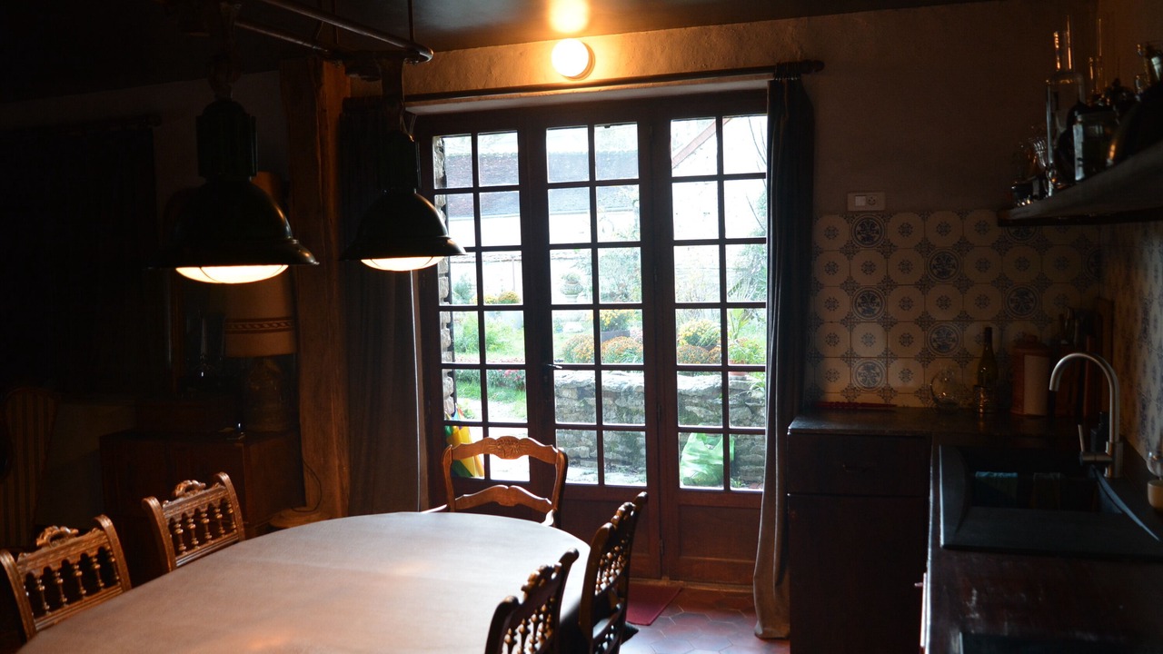 Photo of Kitchen in Molosmes