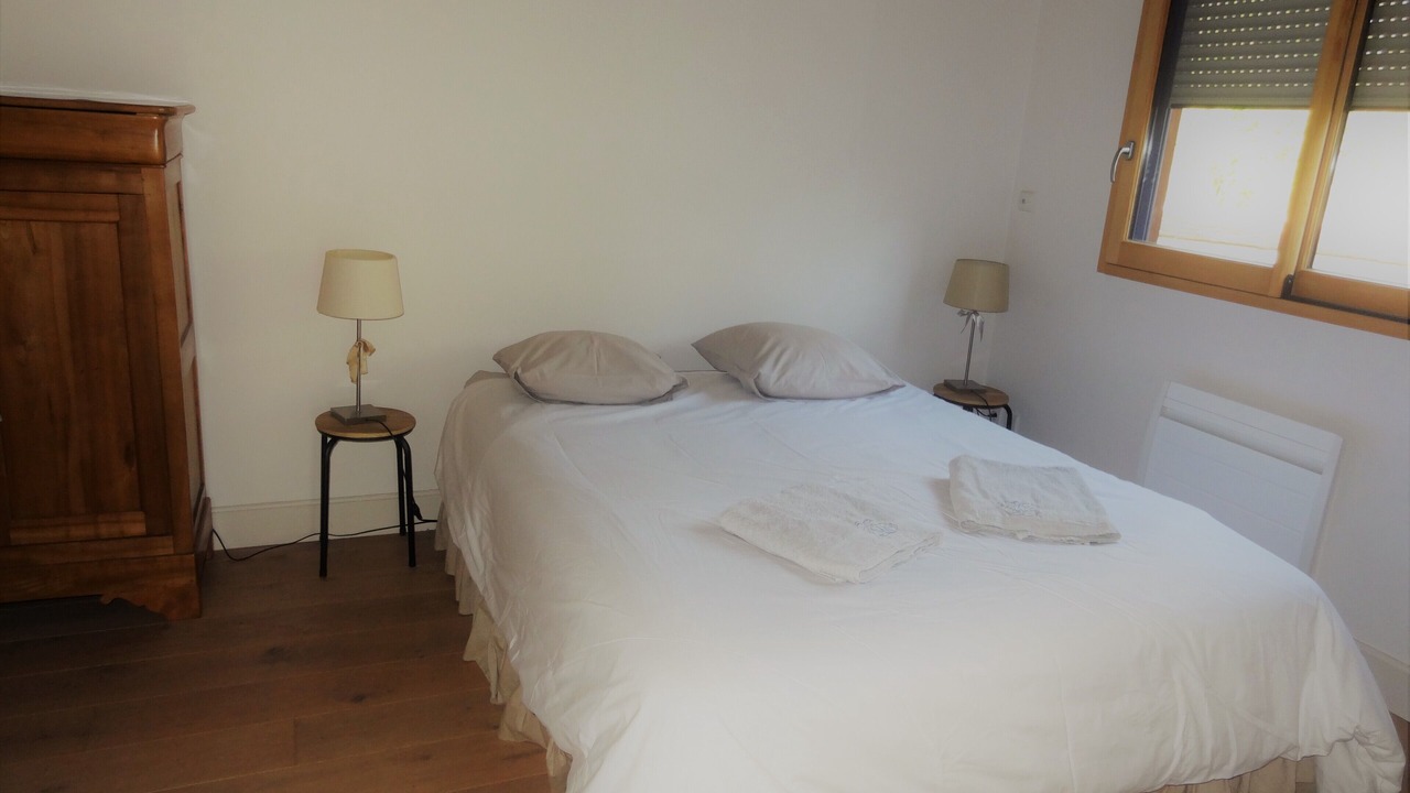 Photo of Bedroom in Augy