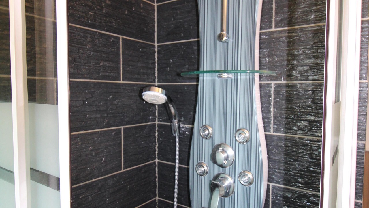 Photo of Bathroom in Deauville City Centre