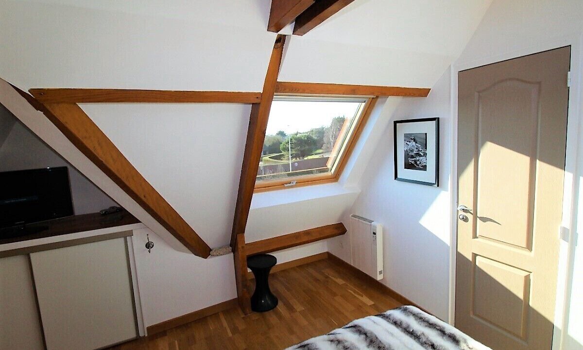 Photo of Bedroom in Deauville City Centre