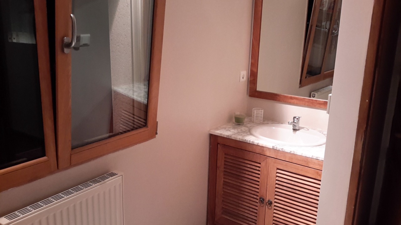 Photo of Bathroom in Cagny