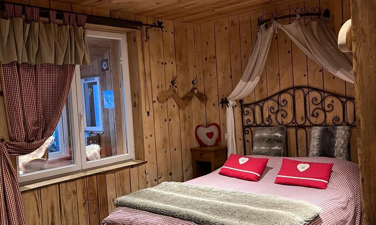 Photo of Bedroom in Les Estables