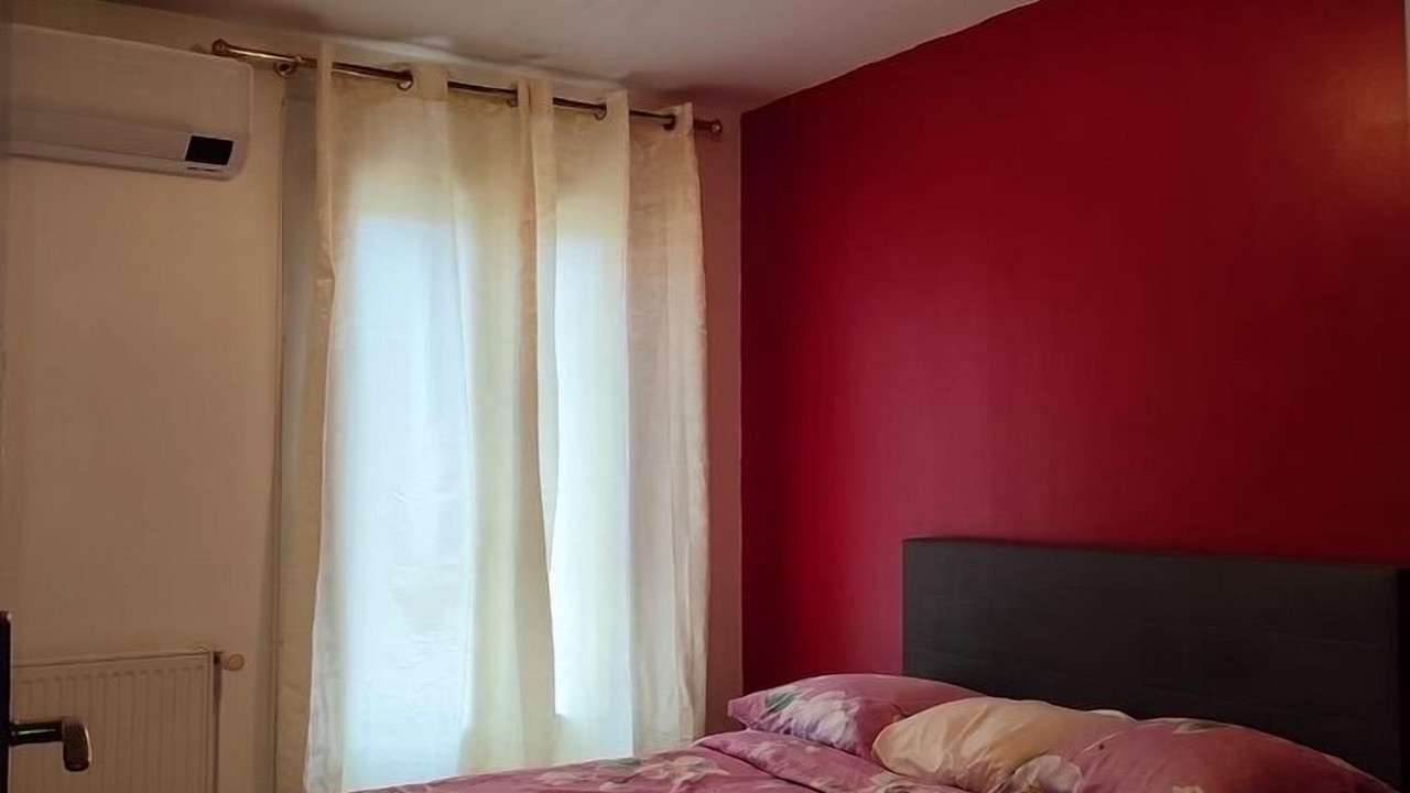 Photo of Bedroom in Saint-Martin-Longueau