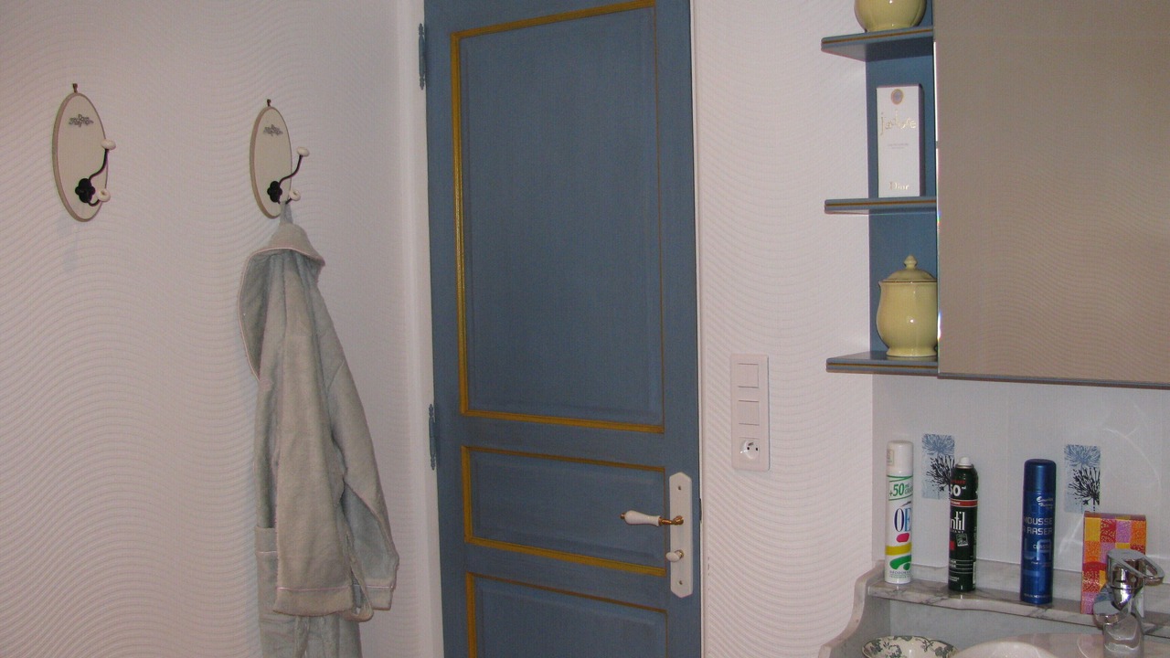 Photo of Bathroom in Remonville