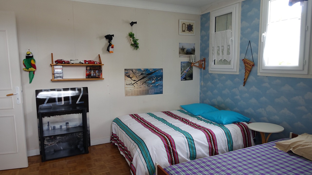Photo of Bedroom in Neauphle-le-Vieux