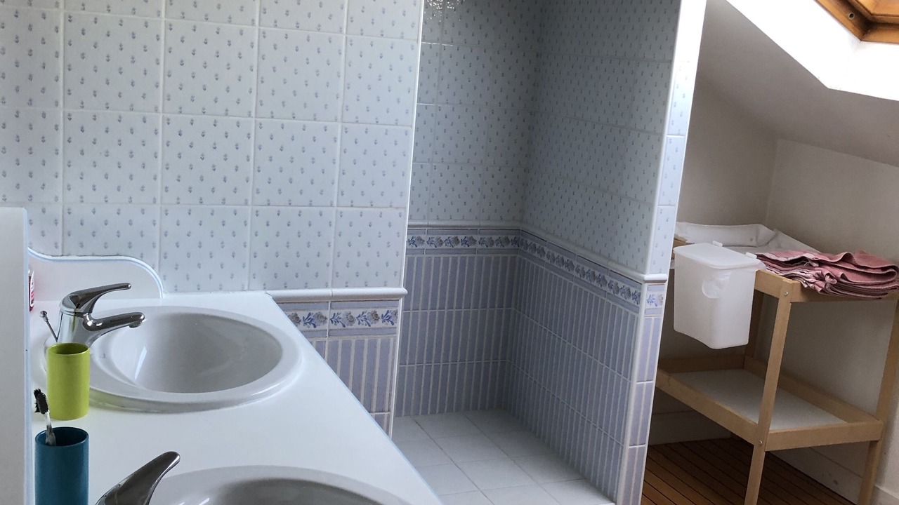Photo of Bathroom in Ouainville
