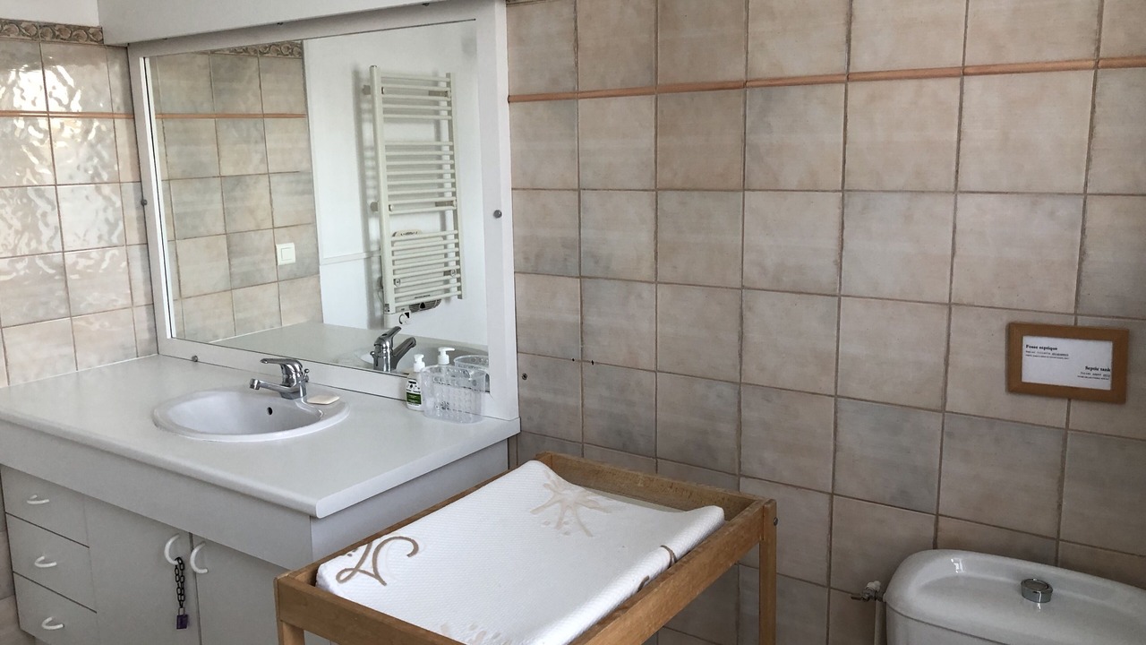 Photo of Bathroom in Ouainville
