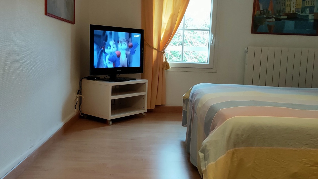 Photo of Bedroom in Saint-Georges-des-Coteaux