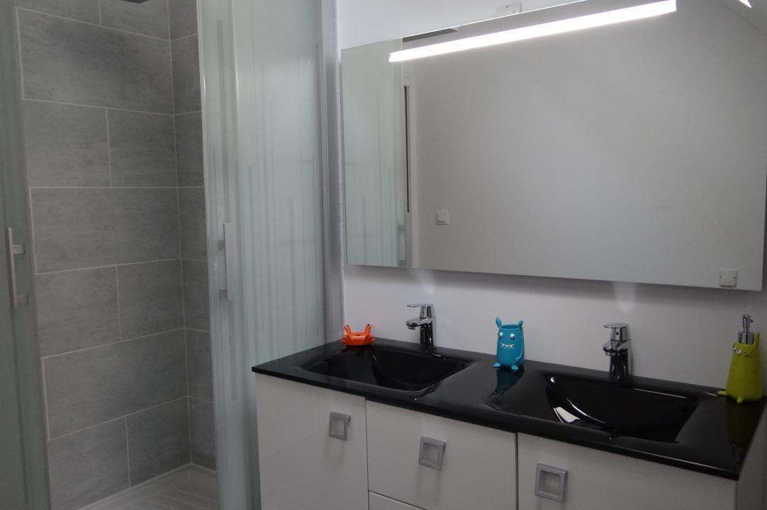 Photo of Bathroom in Houlbec-Cocherel