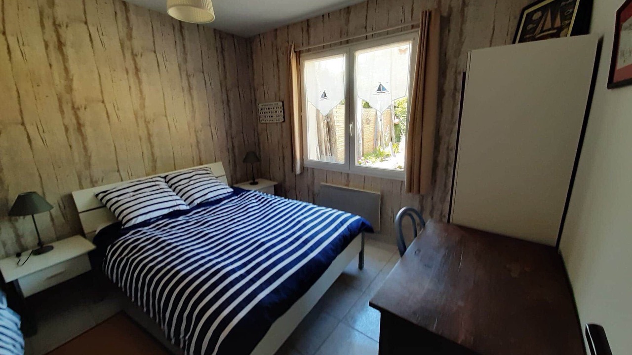 Photo of Bedroom in Le Crotoy