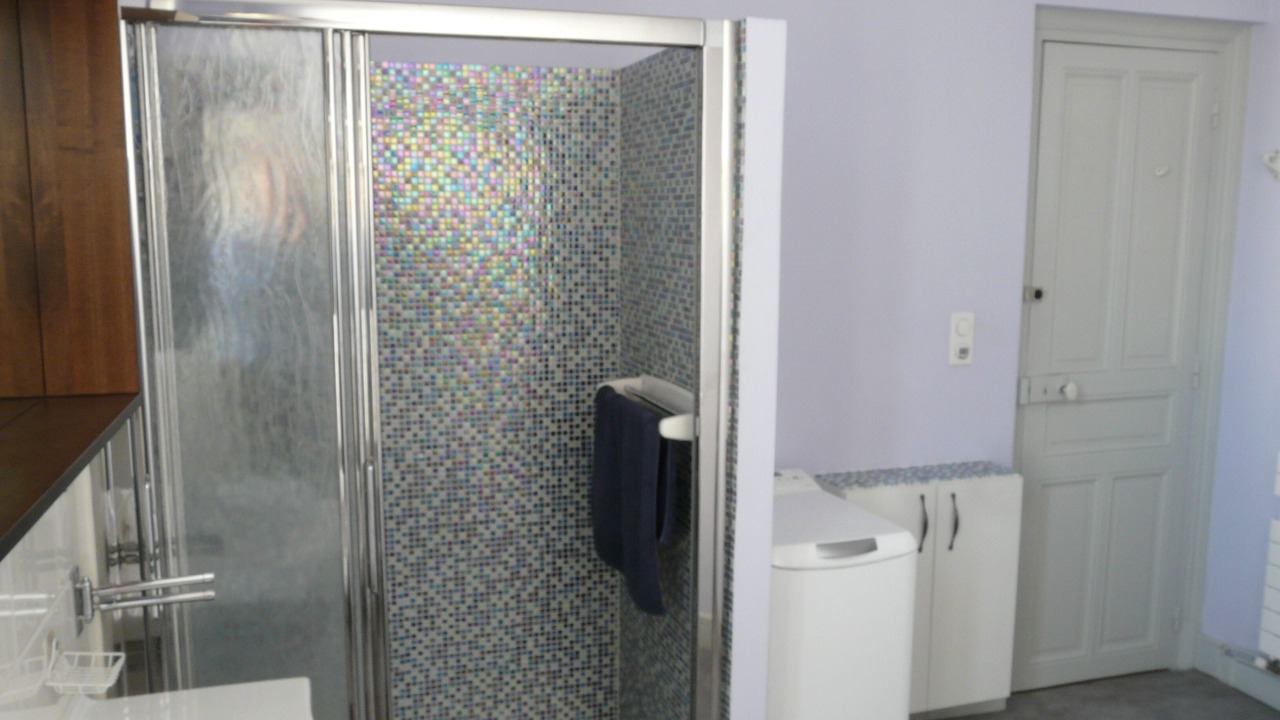 Photo of Bathroom in Faubourg North