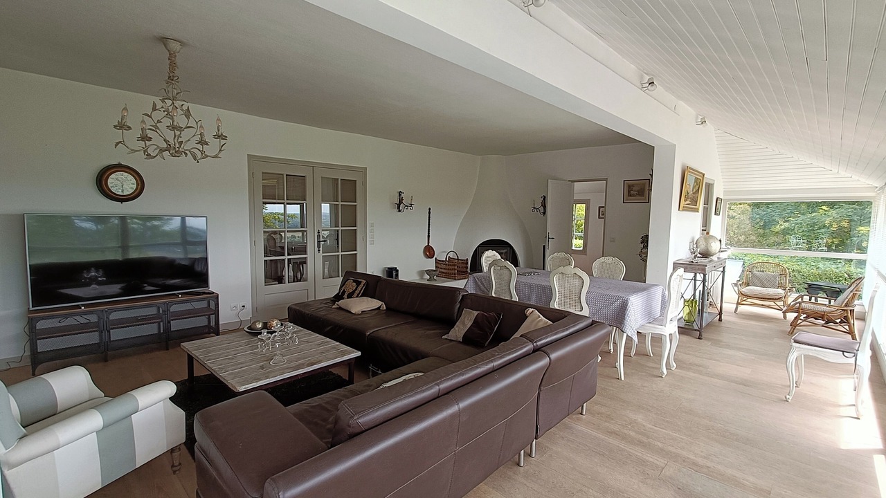 Photo of Livingroom in Evecquemont