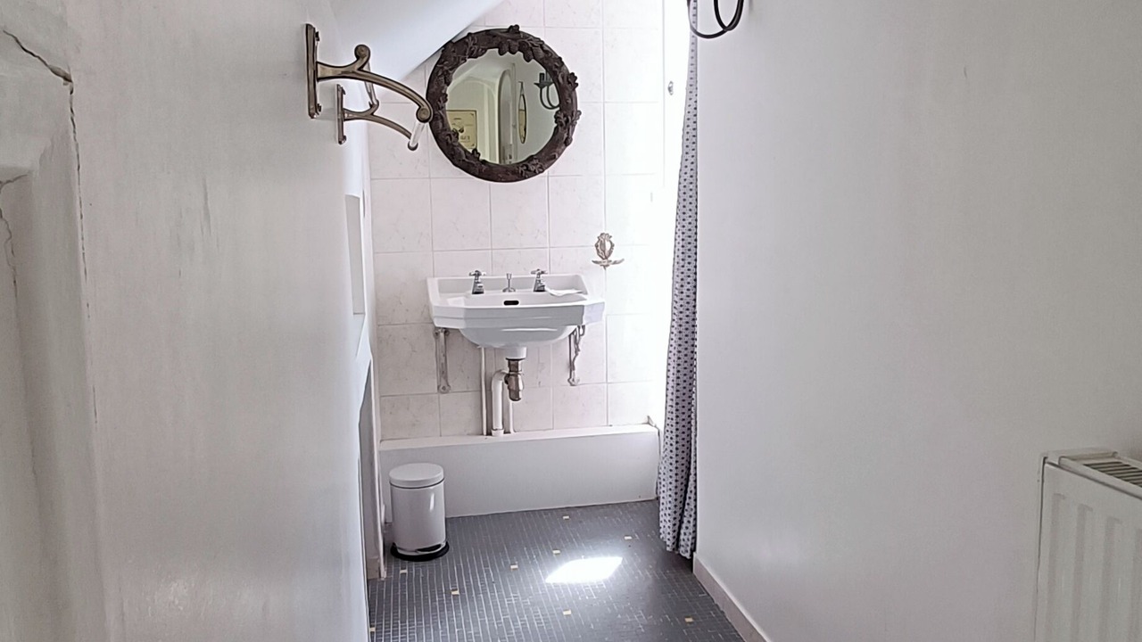 Photo of Bathroom in Evecquemont